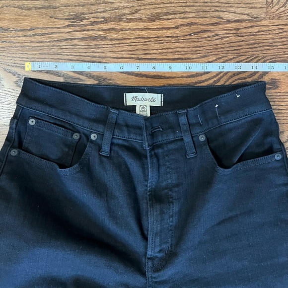 Madewell | Perfect Vintage Wideleg Jean in Black Rinse Wash 🖤 - Picture 3 of 8